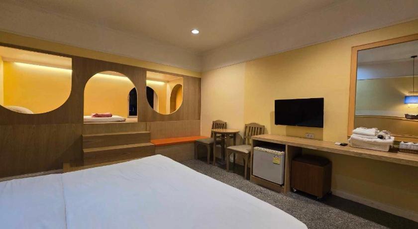 Golden Land Hotel Τσιανγκ Ράϊ Εξωτερικό φωτογραφία